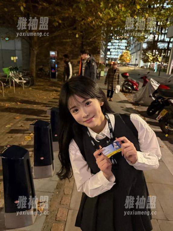 不可思议！首页居然把“www.17”做成了日常消遣？