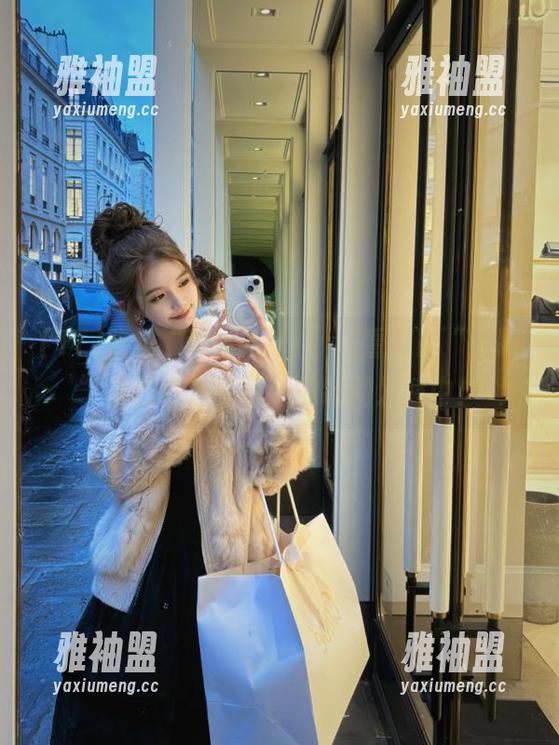 路过“www.17”，看那条“线路”竟然直连到最新的绯闻发酵中！