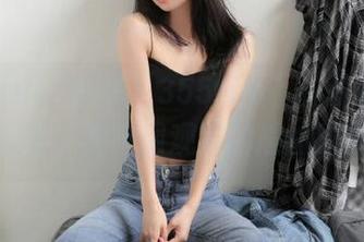 我在“355fun”分享我的吃瓜心得，快来围观我的尴尬时刻吧