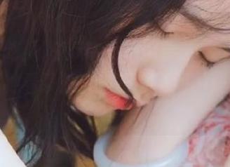 在51cg吃瓜导航，黑料电影就是那种看了想立刻打电话问的隔壁八卦！