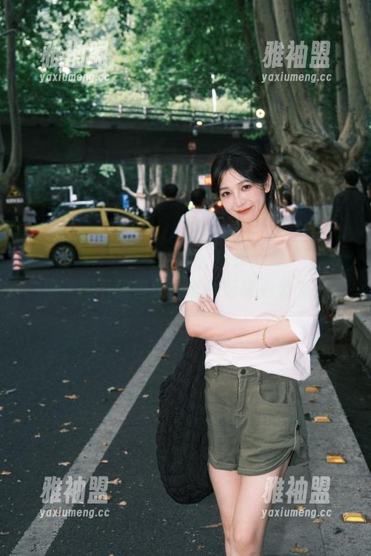 谷歌说不行，我偏要点“51吃瓜”的下载链接，毕竟好奇心袭来。
