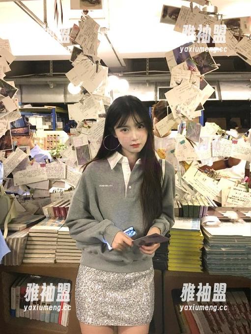 每天都得刷“51吃瓜”网站，感觉自己像位网红，聚焦每一丝“瓜”的动向！