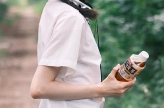 听说51每日吃瓜苹果版的今日大瓜fun适合吃零食时慢慢嚼！