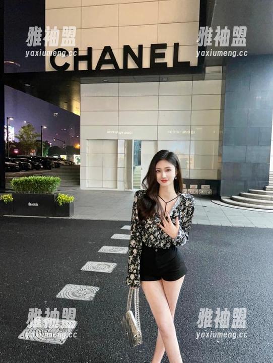 “51黑料网”让你目不转睛的视频，似乎连45度角都在抛媚眼？