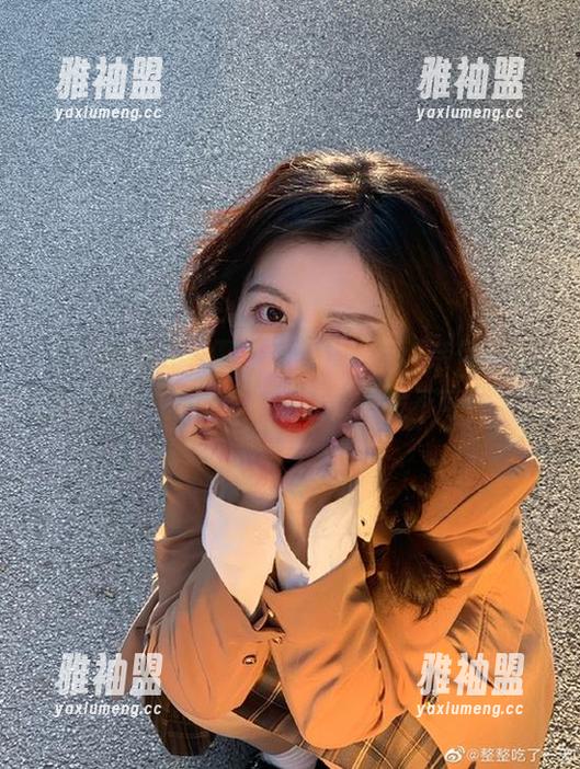 偶尔也想优雅点，奈何“718吃瓜网”上的资源总让我一发不可收拾。