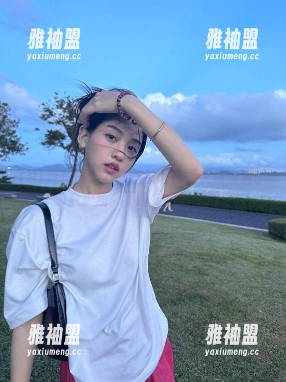 当91吃瓜网首页变成夜猫子的庇护所，不睡觉也不后悔。