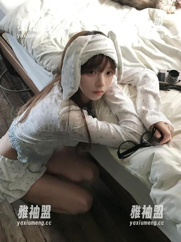 登录998.su的那一刻，黑料仿佛在向我招手，心中小鹿乱撞。