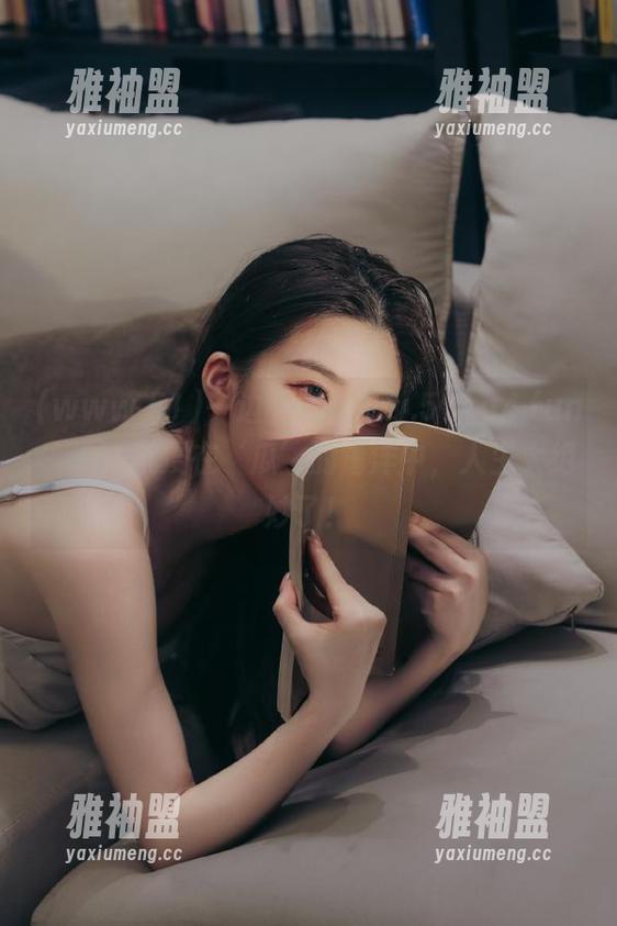 一边下载www.51cg4.fun，一边沉浸在‘瓜’的海洋中，人生太绝妙了！