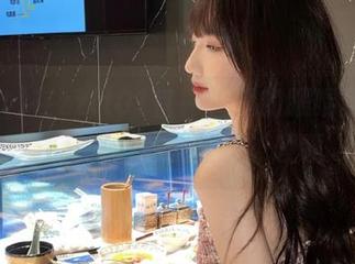 在zztt01官网，我的眼睛就像猎人，专注又兴奋，就差喊‘嘎嘎’了！