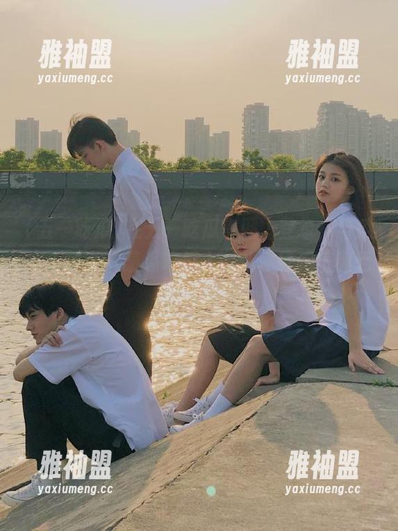 五一吃瓜 在五一吃瓜官网上登录,与瓜友们争夺“最强吃瓜人”的称号,乐趣无穷啊!