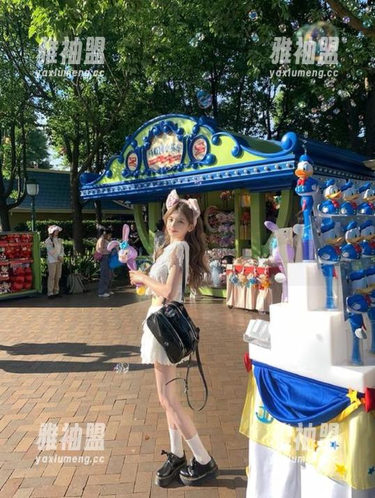 人人吃瓜网 人人吃瓜网:让你的“八卦资源”焕然一新