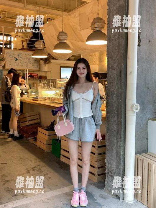 今日吃瓜911 今日吃瓜911:一周瓜报来了,网址贴身包邮哦,让你随时随地来吃瓜!