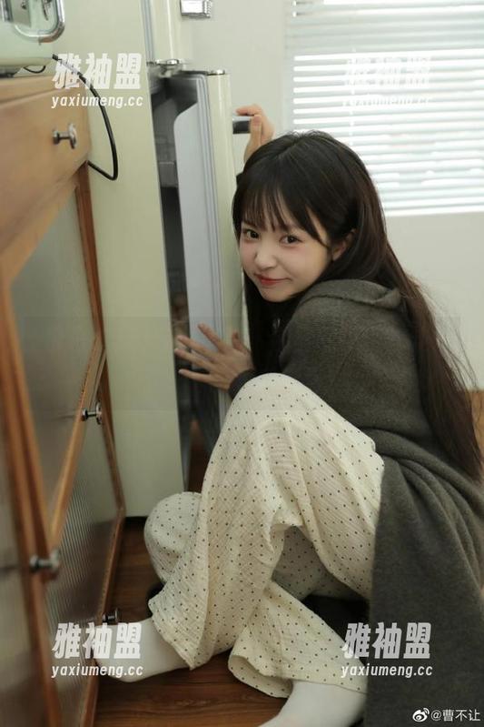今日吃瓜 在线追踪,今日吃瓜带你走进不一样的大瓜旋涡!