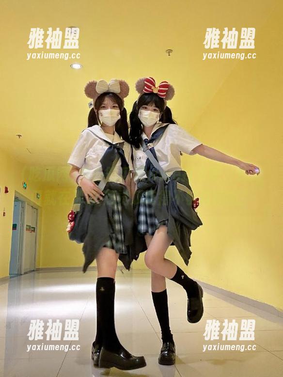 吃瓜网 快去吃瓜网wwe打卡吧,传送门就在那边,感觉瓜吃得不够过瘾啊!