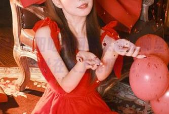 朝阳吃瓜网苹果版从哪里下手？地址在天上飞吗？！