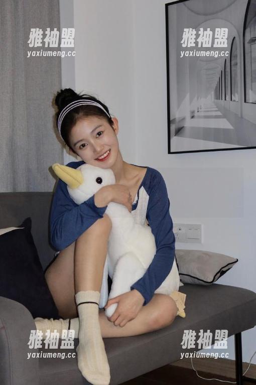 吃瓜网址 一言不合就想在吃瓜网址观看,看着这些八卦新闻,竟让我全身放松。