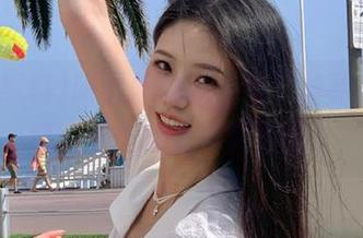 明星黑料在身边，体验免费围观，不怕撞上真真假假！