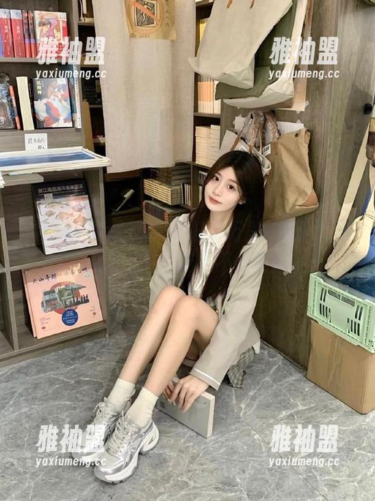 黑料不打烊万里长征，好料随时发布，吃瓜不停歇！