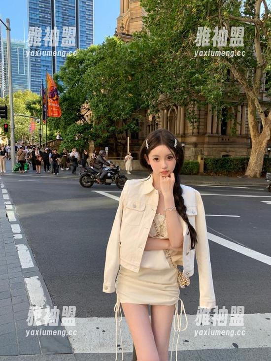 黑料不打烊 “zztt49.ccm黑料不打烊”:这款app就像糖衣炮弹,表面甜蜜,暗藏猛料!