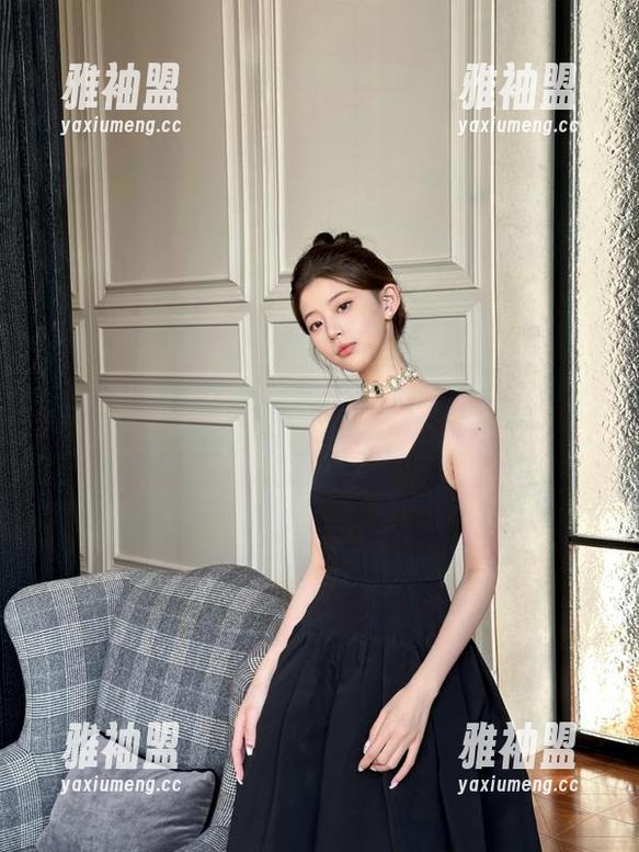 首页更新了？黑料吃瓜官网又来了点新花样，真令人意外啊！