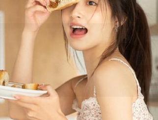 下载黑料正能量，吃瓜从此不迷路，带你轻松面对乱七八糟的剧情波折！