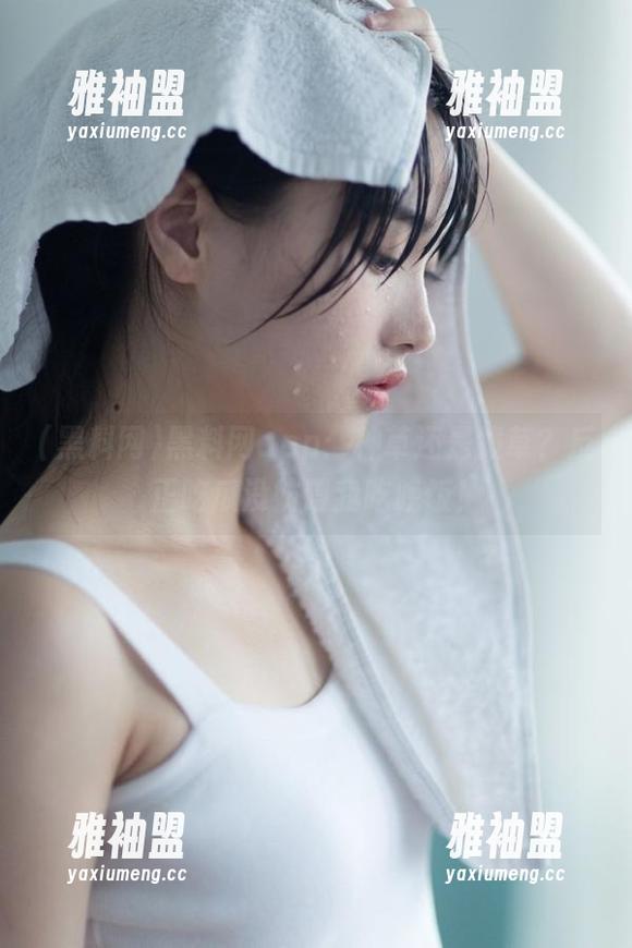 黑料网 黑料网app:种草还是拔草?反正吃瓜没妨碍我吃晚饭!